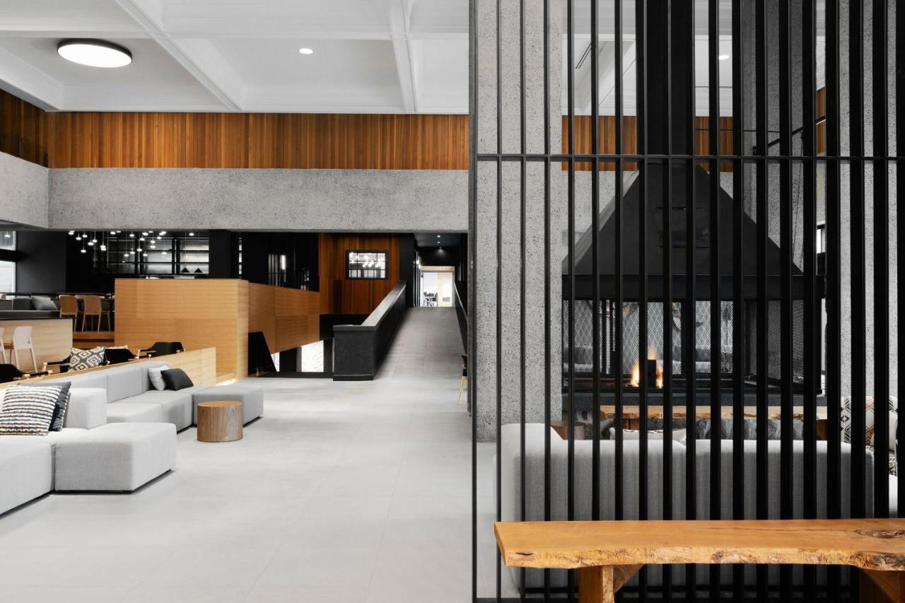 Delta Hotels By Marriott Mont Sainte-Anne, Resort & Convention Center Бопре Экстерьер фото